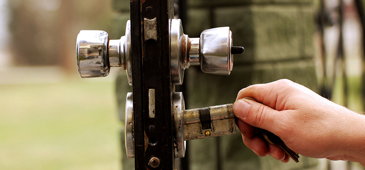 front door latch repair Miami Lakes